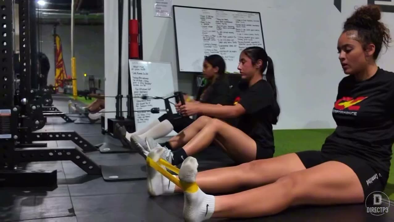 A group of athletes training together at CNC Performance